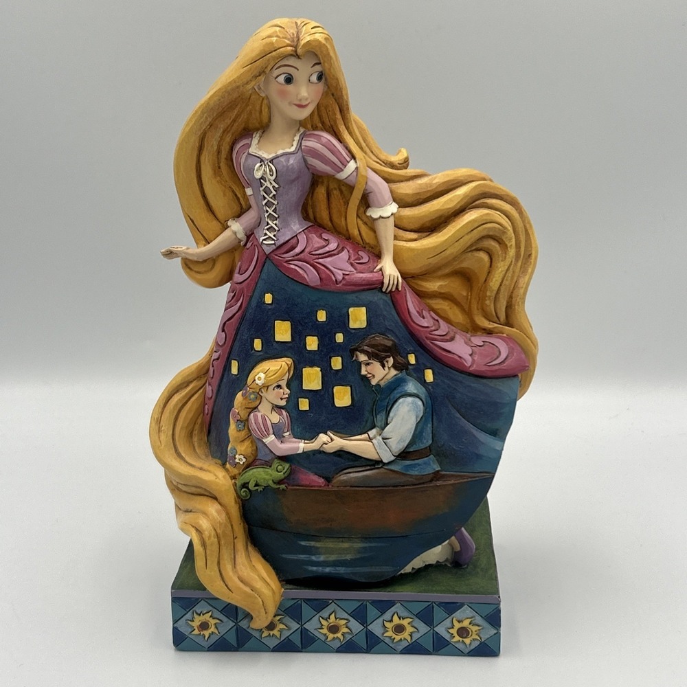Jim Shore Disney Tangled Rapunzel "Enlightened Love" Showcase Figurine No Box‎